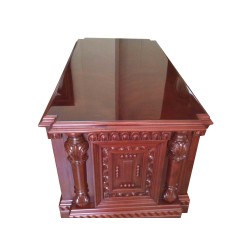Escritorio y sillón Presidencial